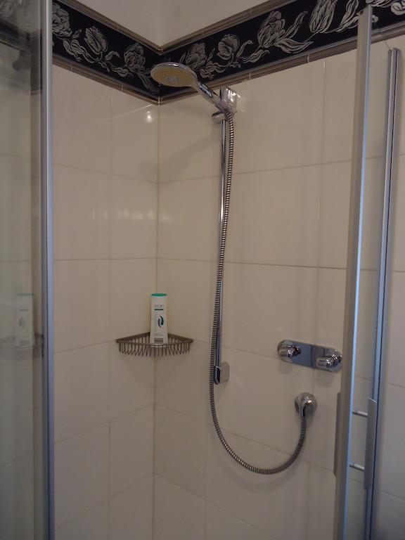 דיסלדורף Air Boardinghouse Tulip Stockum, Zu Fuss - 3 Minuten Zur Messe מראה חיצוני תמונה